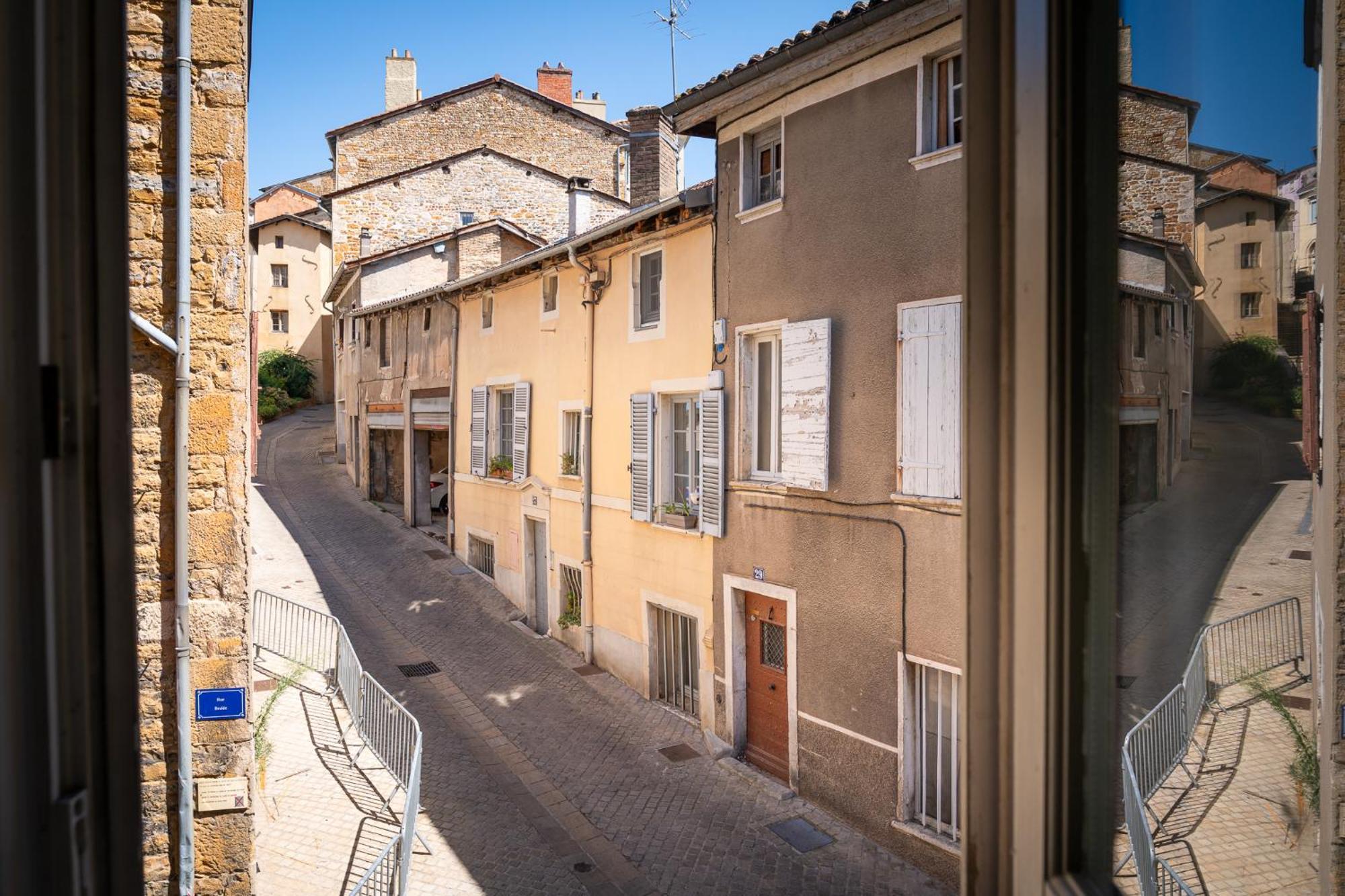 Duplex Proche Bord De Saone